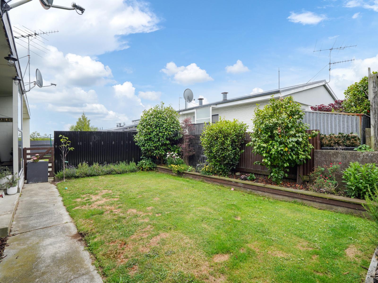 Unit 2, 50 Fulton Street, Gladstone