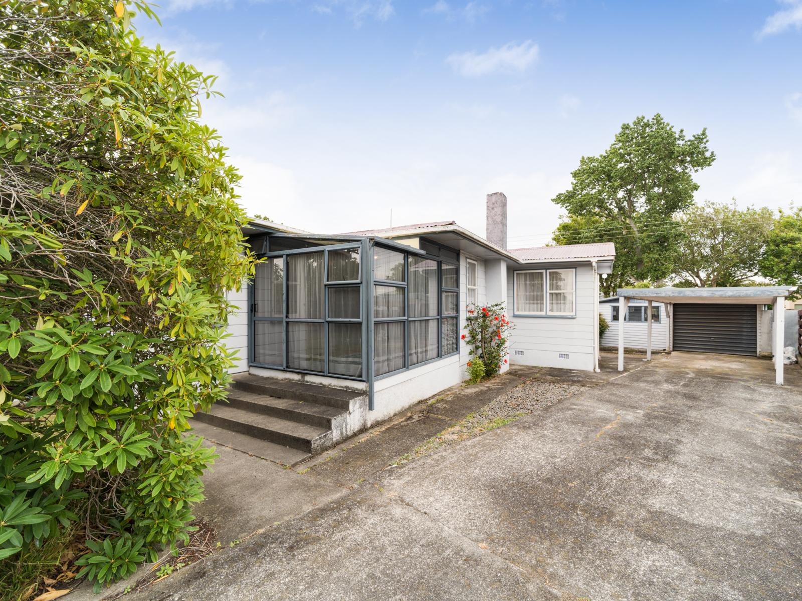 46 Duff Crescent, Highbury