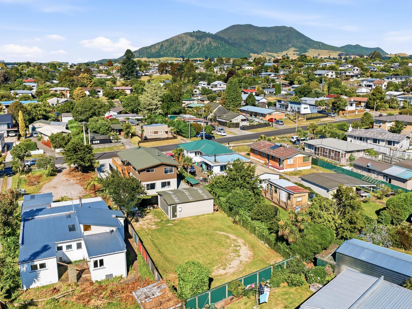 1, 37 Taupo View Road, Taupo