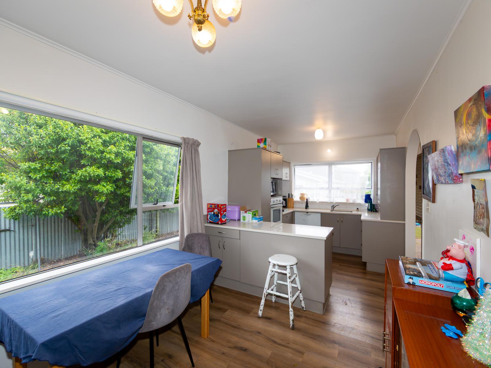 38 Wycliffe Street, Onekawa