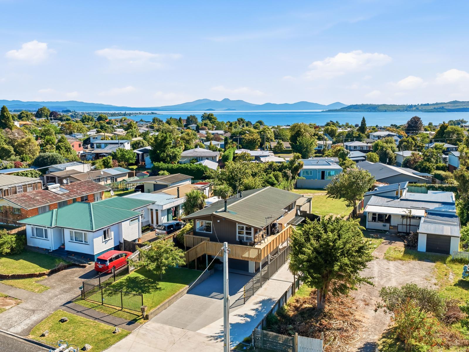 2, 37 Taupo View Road, Taupo