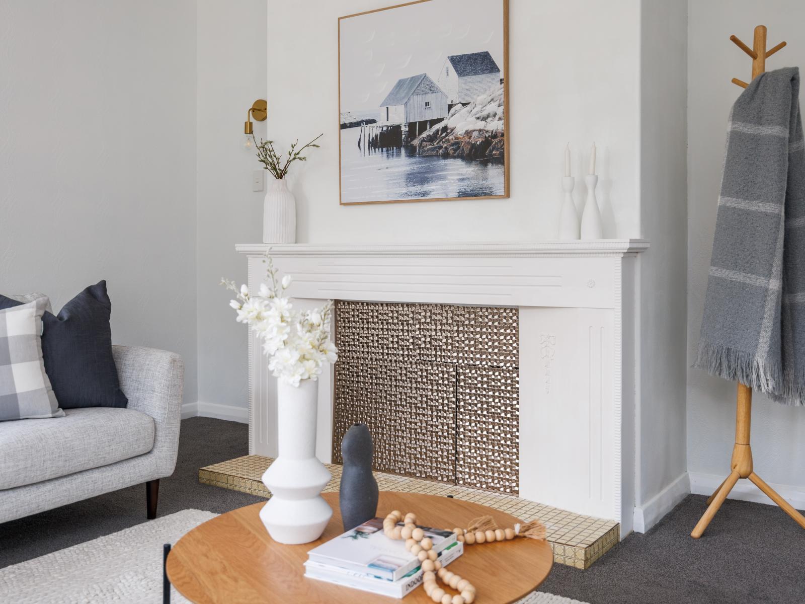 63 Savage Crescent, West End