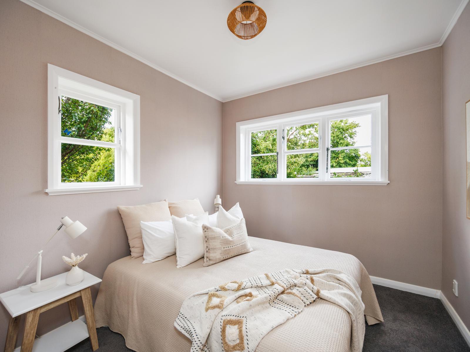 63 Savage Crescent, West End