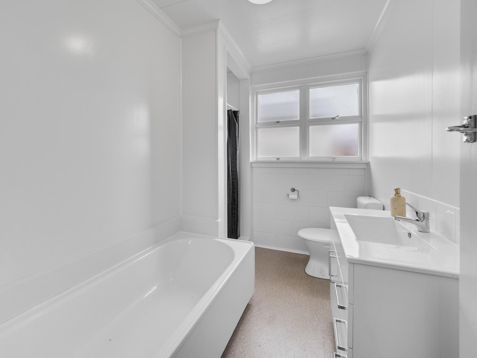 98 Grey Street, Hampstead