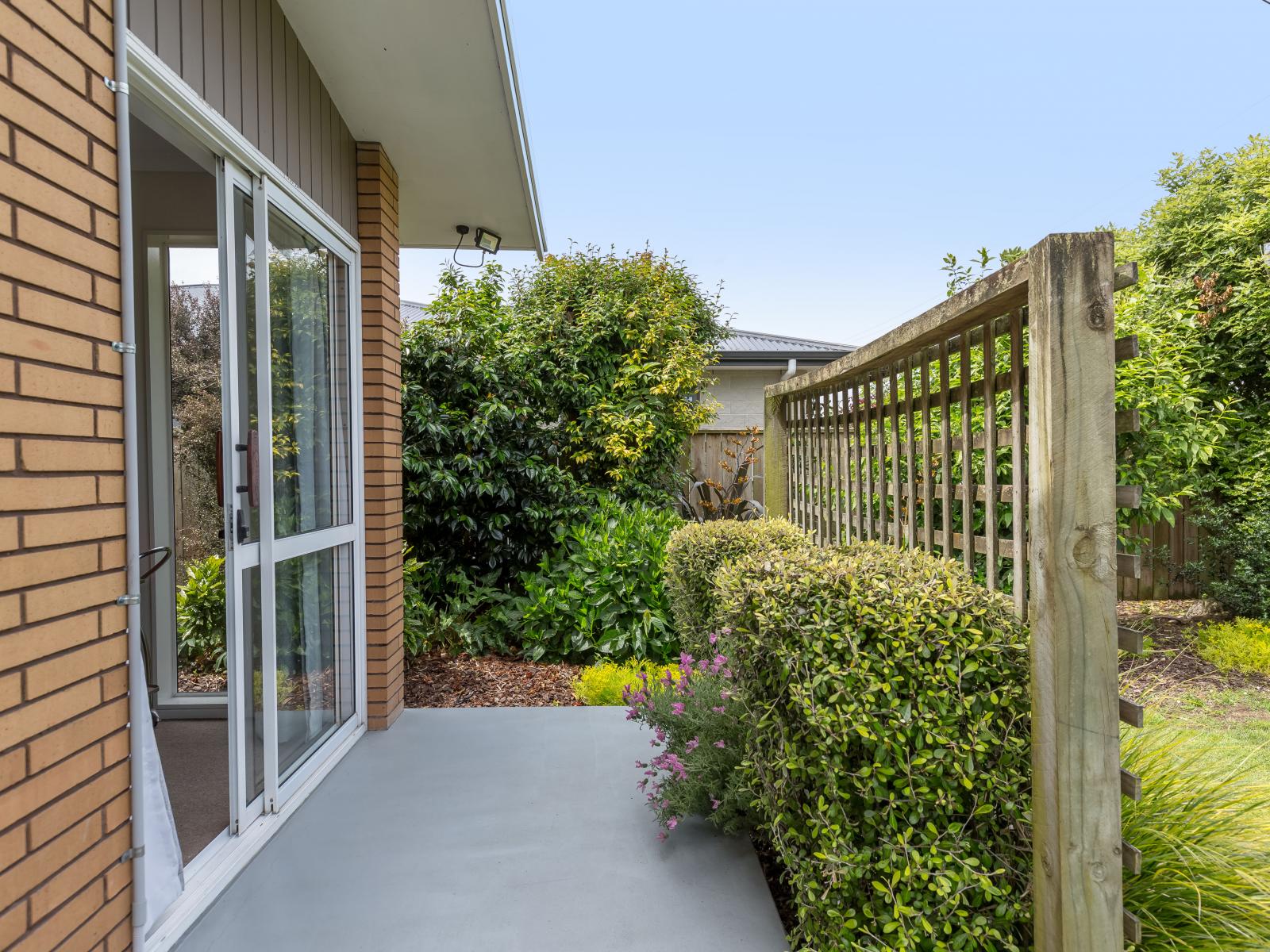 100 East Street, Greytown