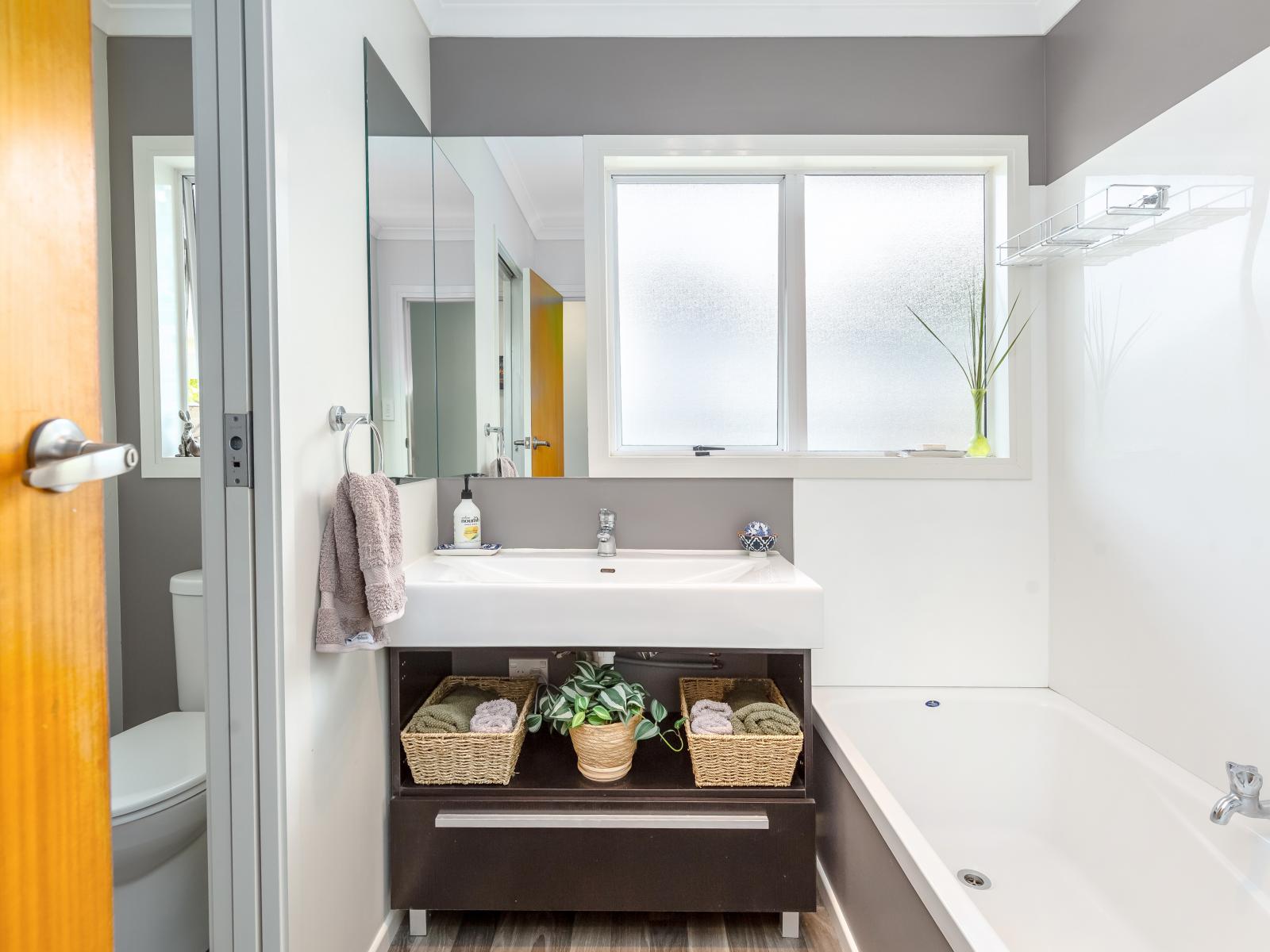 100 East Street, Greytown