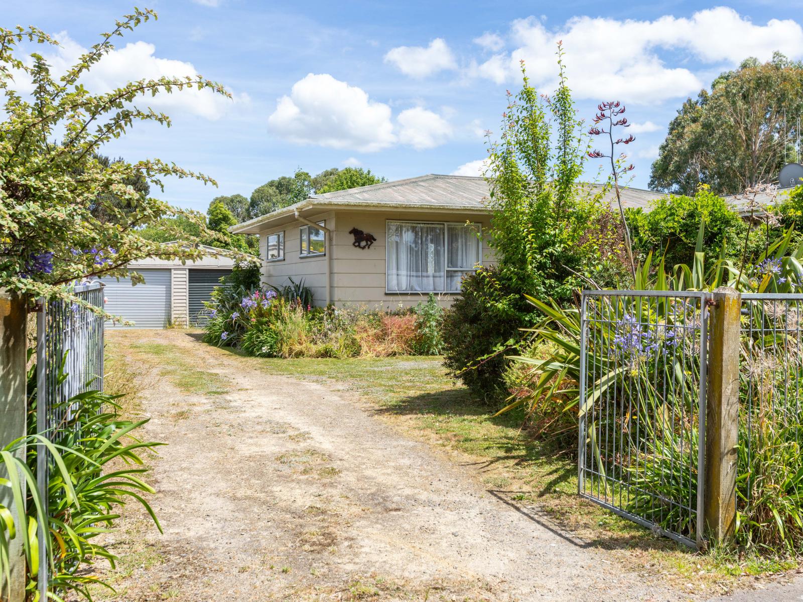 93 McLean Street, Woodville