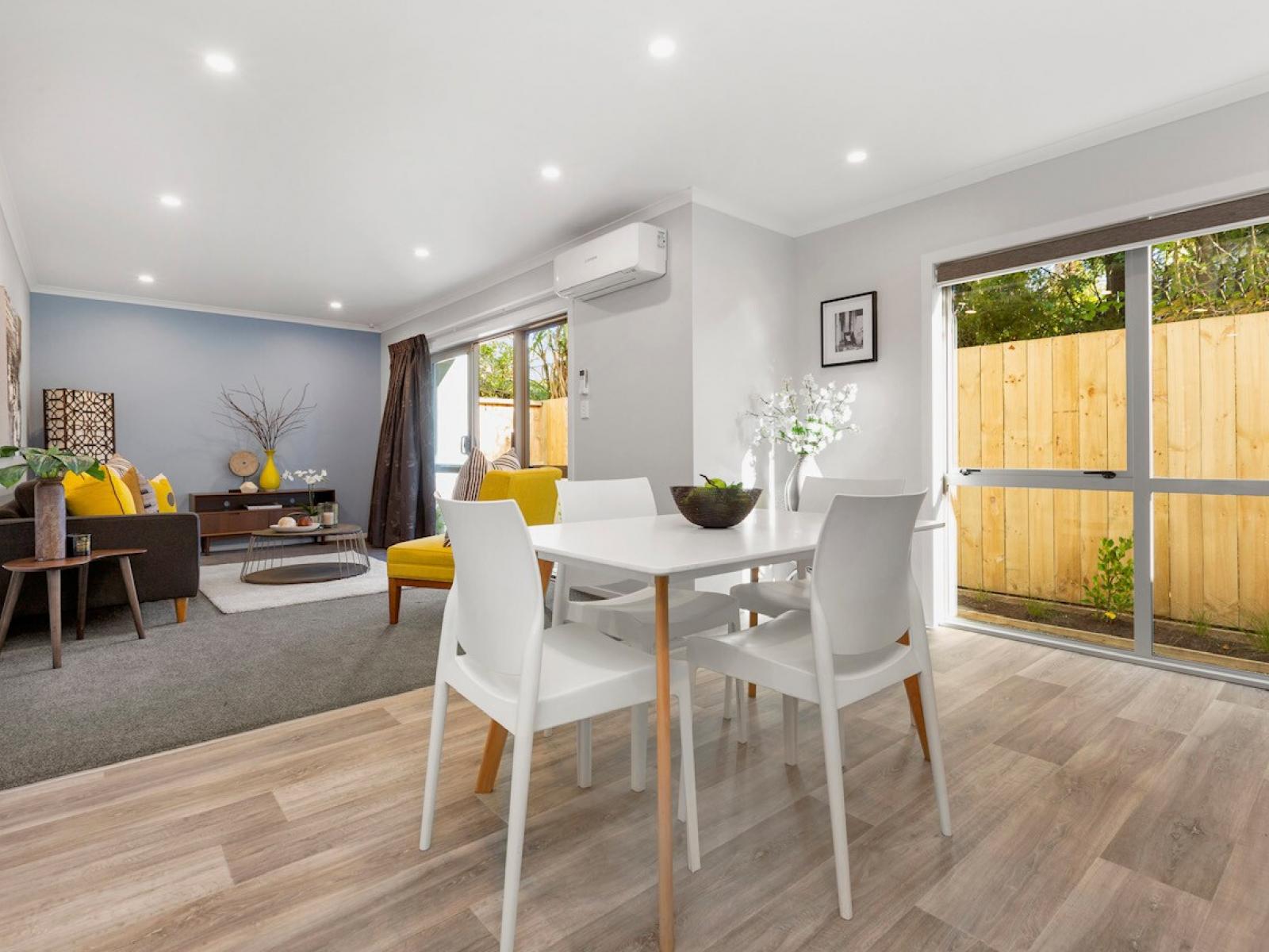 Unit 2, 10 Gazeley Avenue, Silverdale