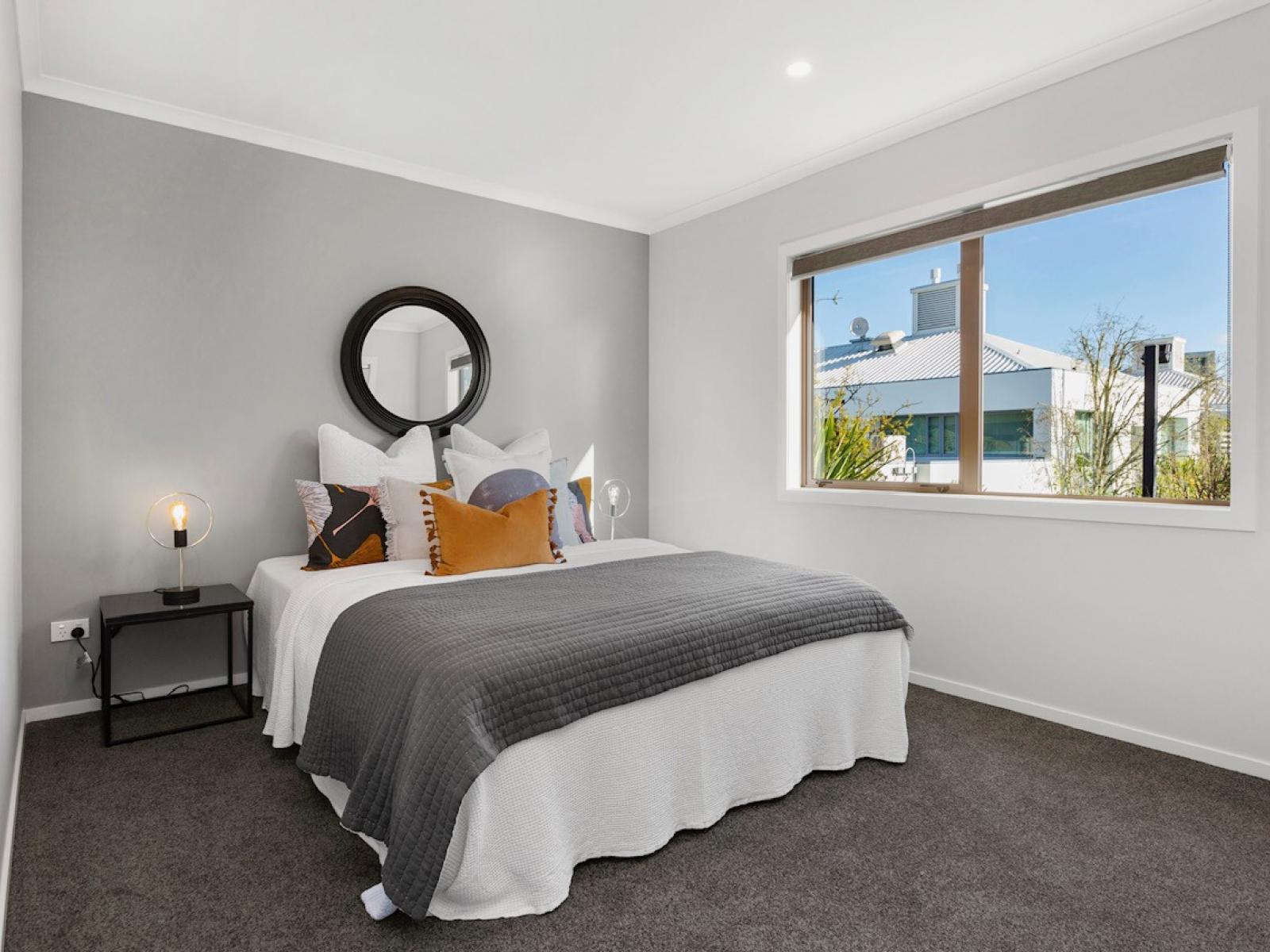 Unit 2, 10 Gazeley Avenue, Silverdale