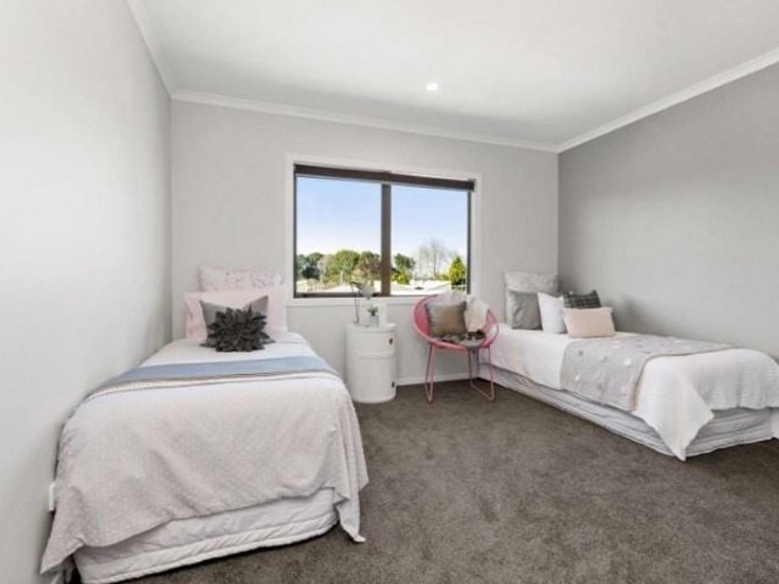 Unit 2, 10 Gazeley Avenue, Silverdale