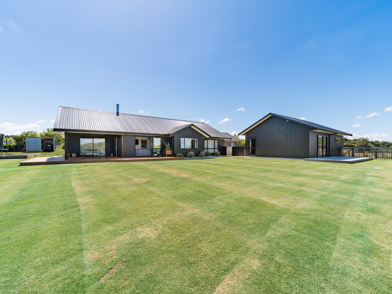 235E Watershed Road, Hiwinui
