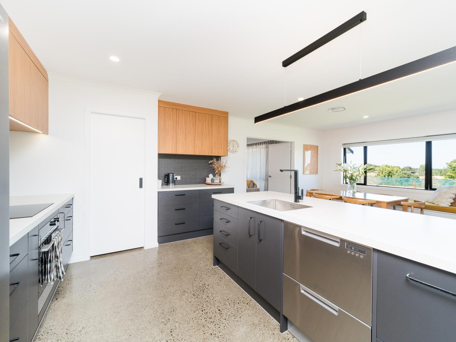 235E Watershed Road, Hiwinui