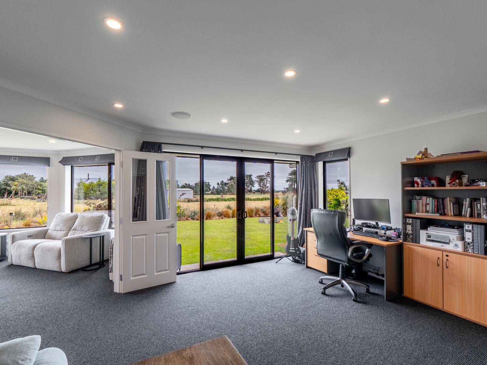 33 Marama Avenue South, Otatara