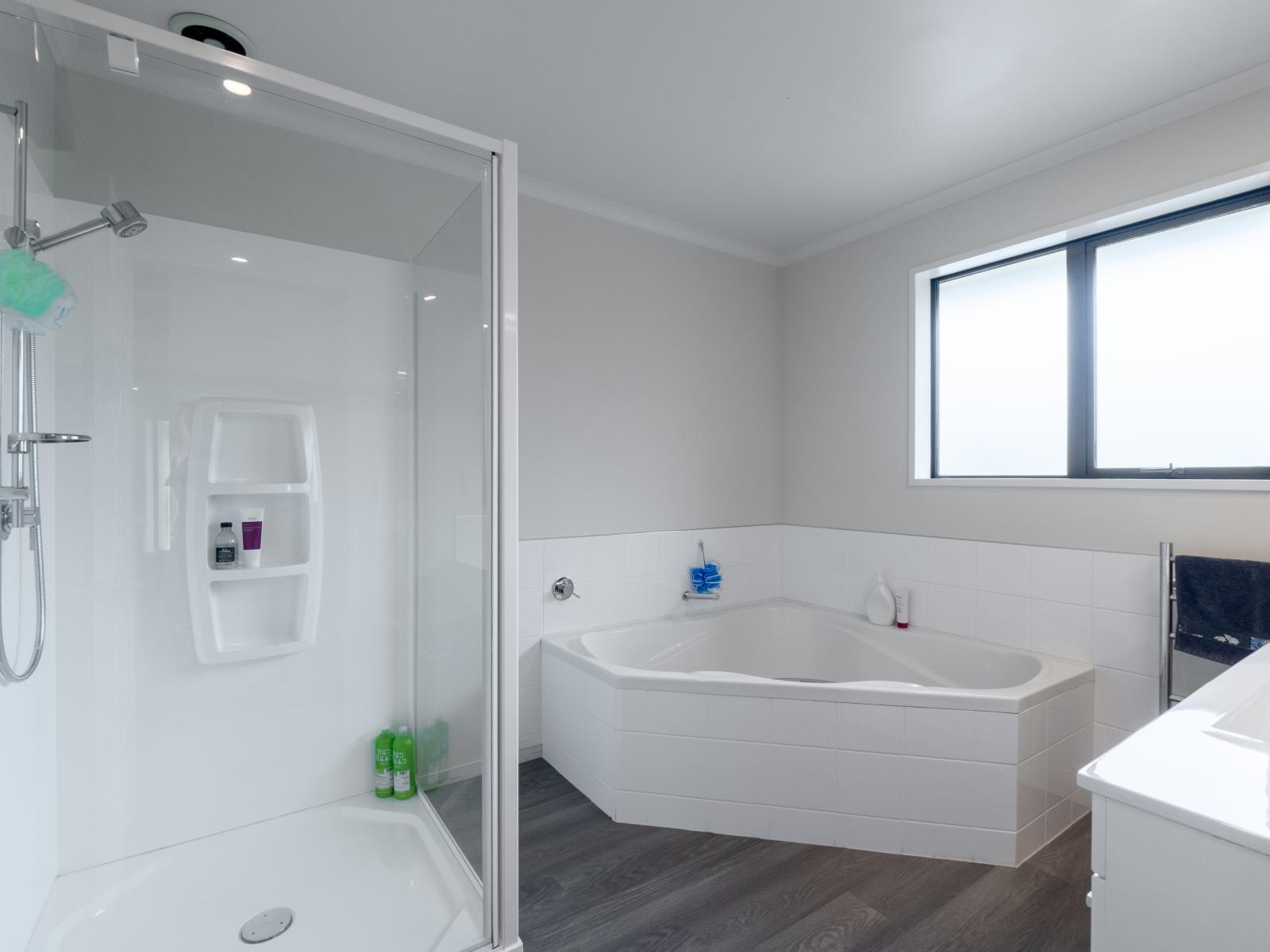 33 Marama Avenue South, Otatara