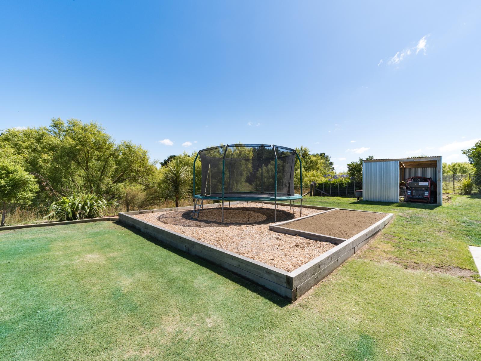 235E Watershed Road, Hiwinui