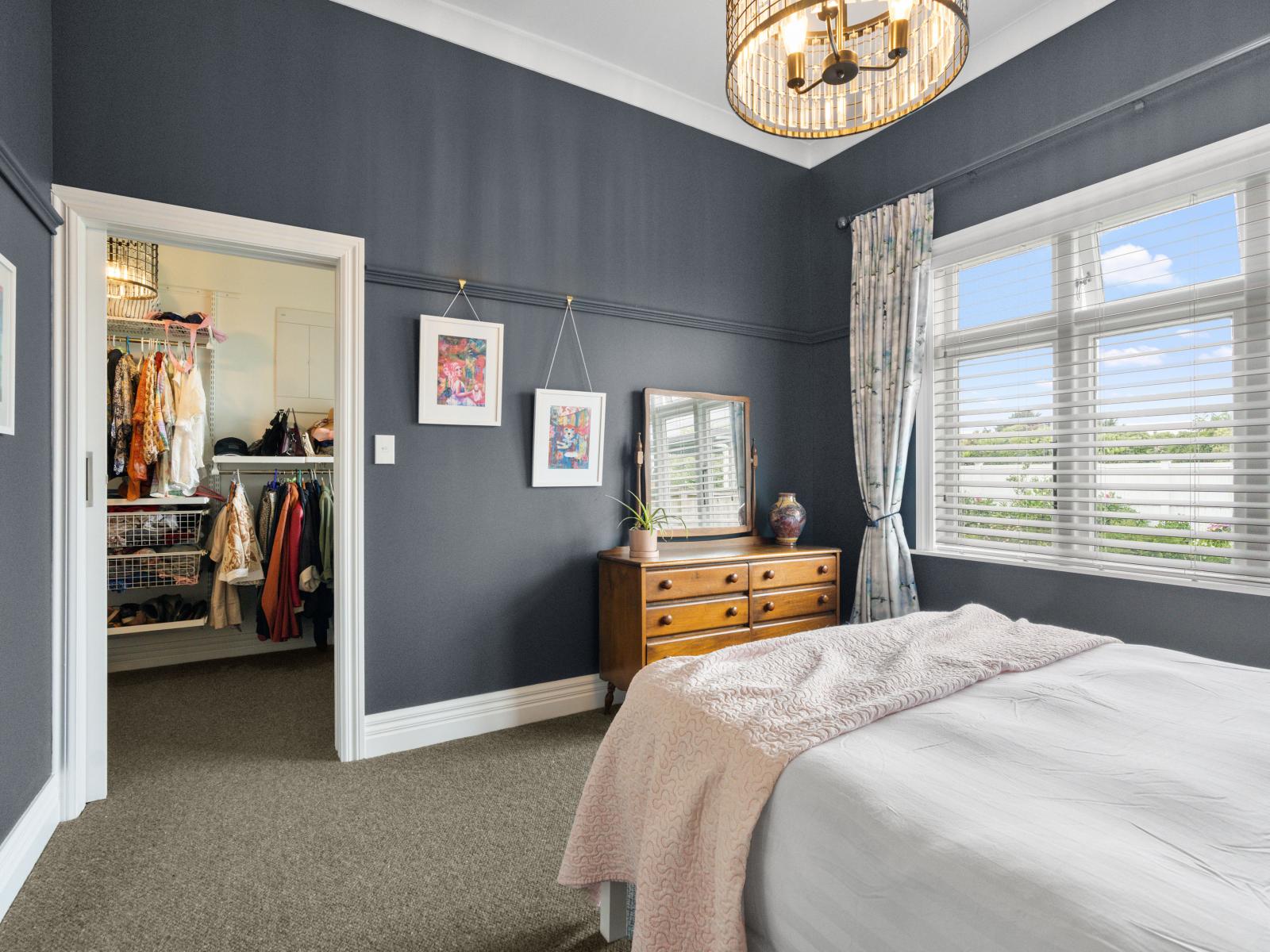 37 Kiharoa Street, Otaki Beach