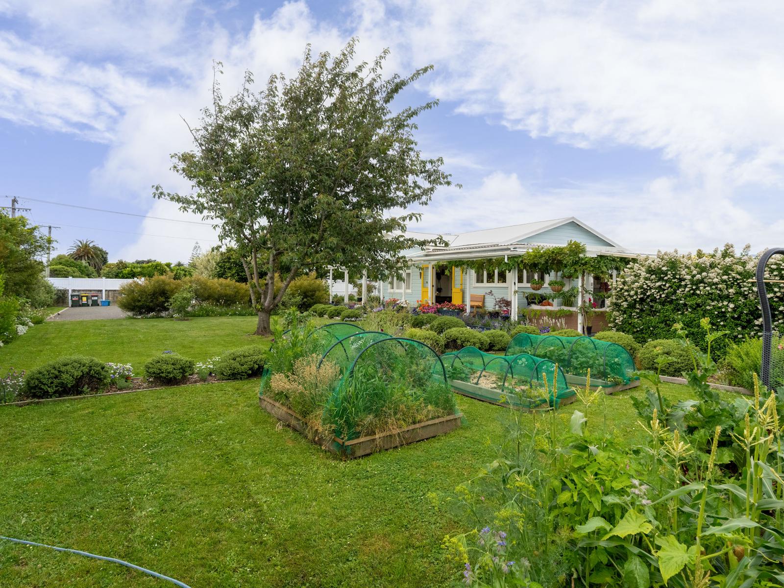 37 Kiharoa Street, Otaki Beach