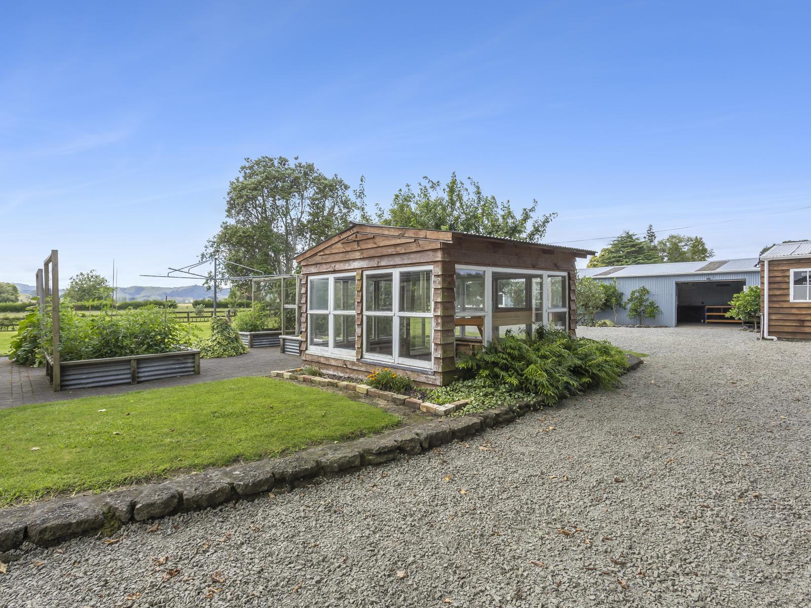 574 Victoria Road, Cambridge