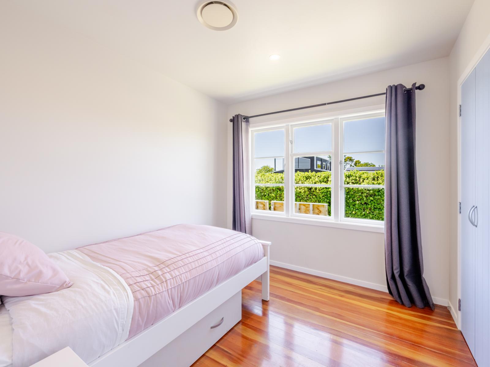 21 Pitt Street, Clive