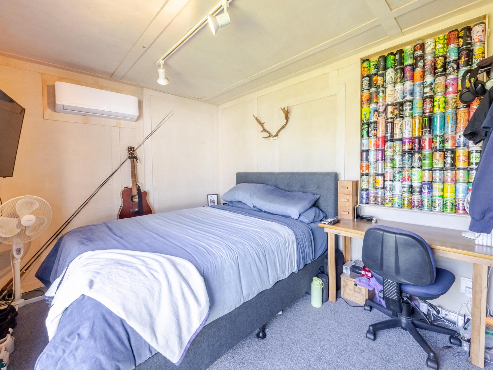 21 Pitt Street, Clive