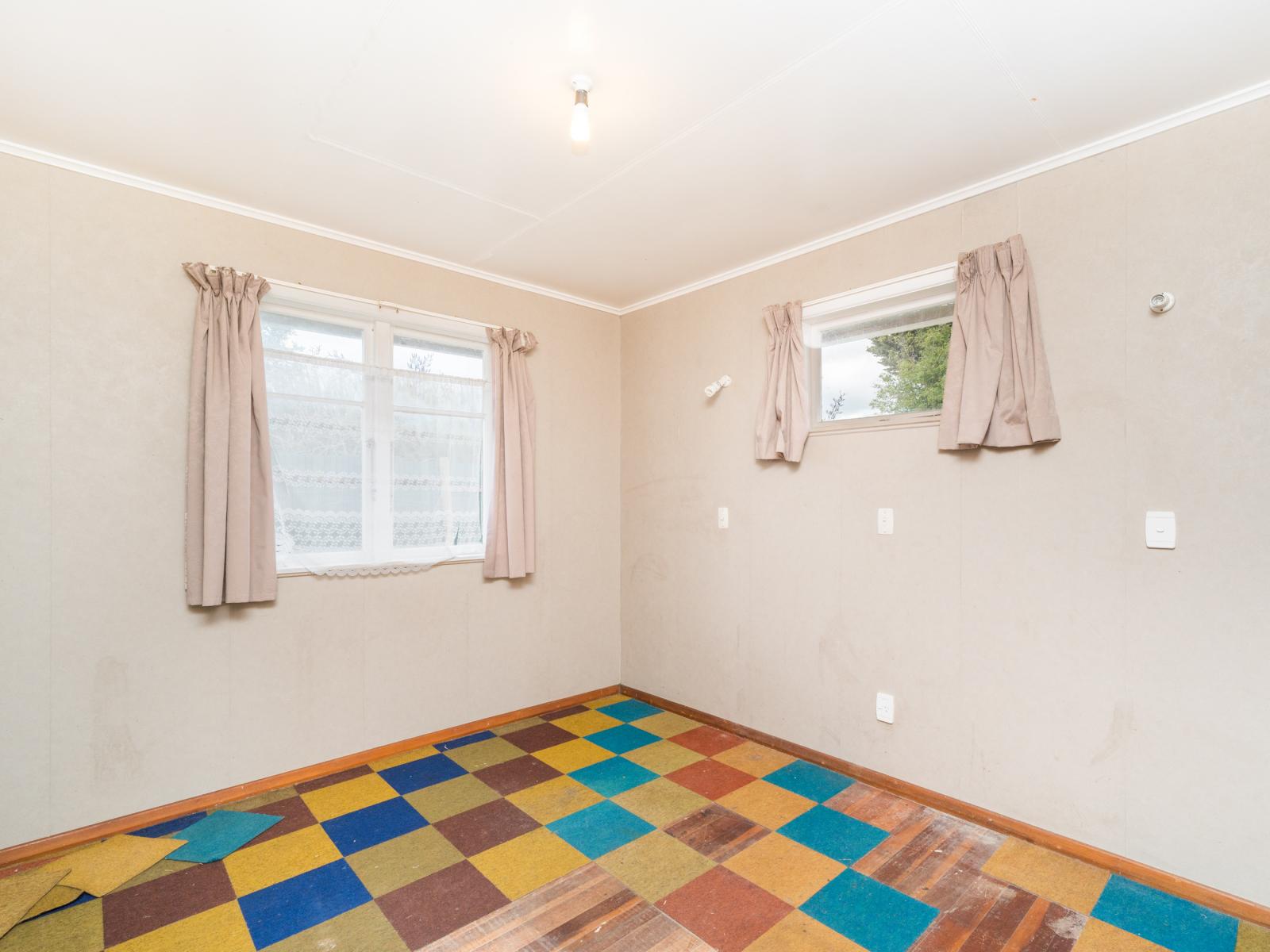 10 Somerset Crescent, Highbury