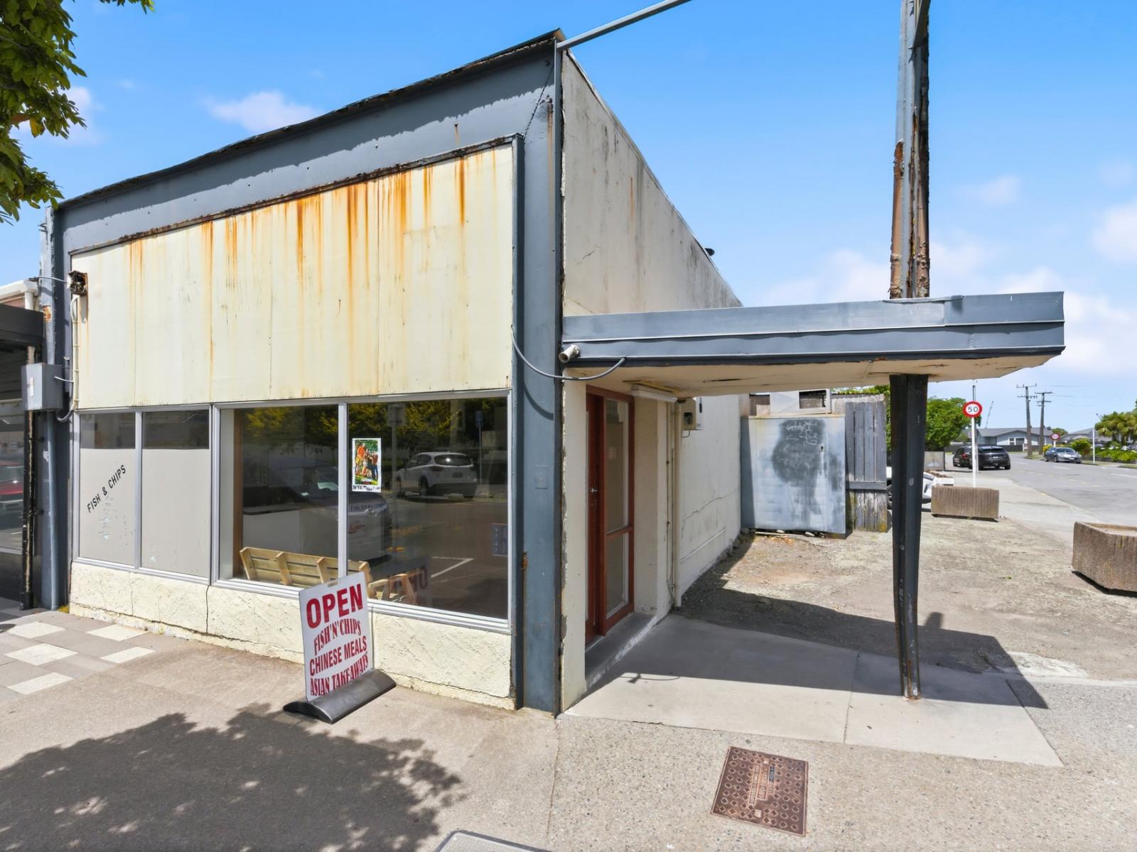 1 Main Street, Otaki