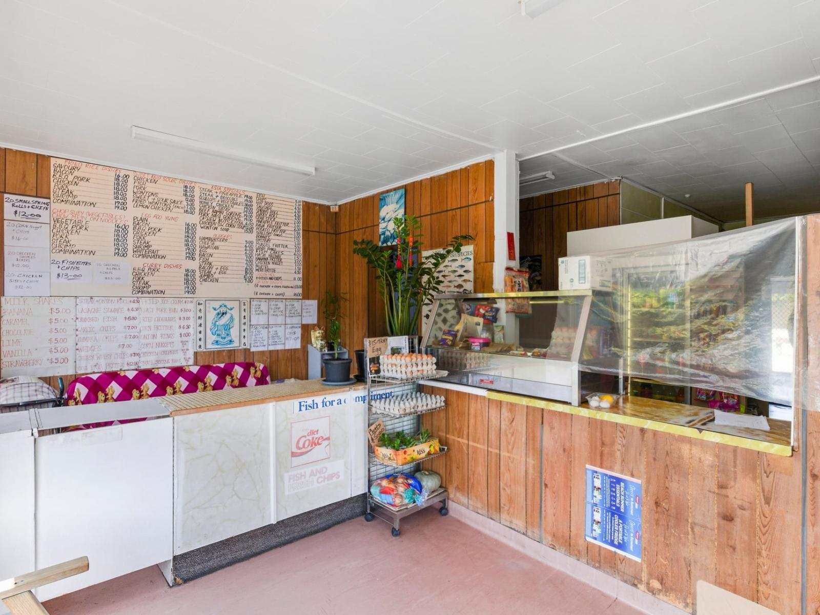 1 Main Street, Otaki