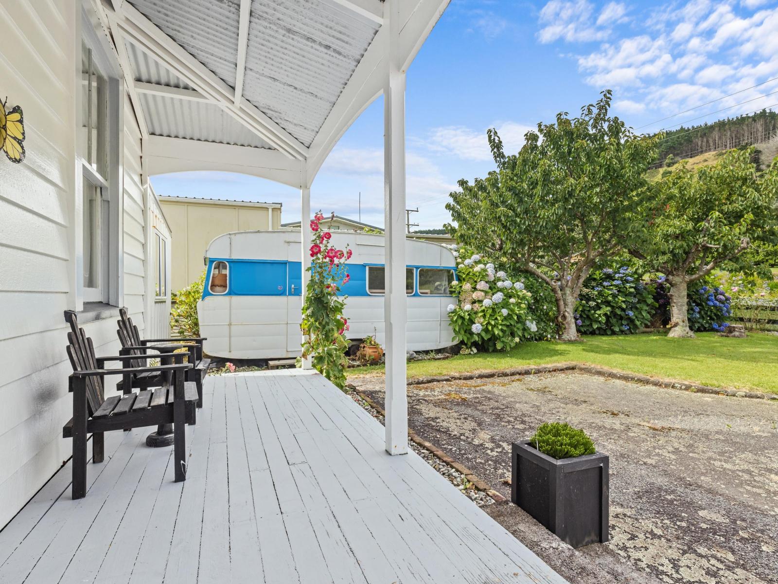 10 North Street, Mokau