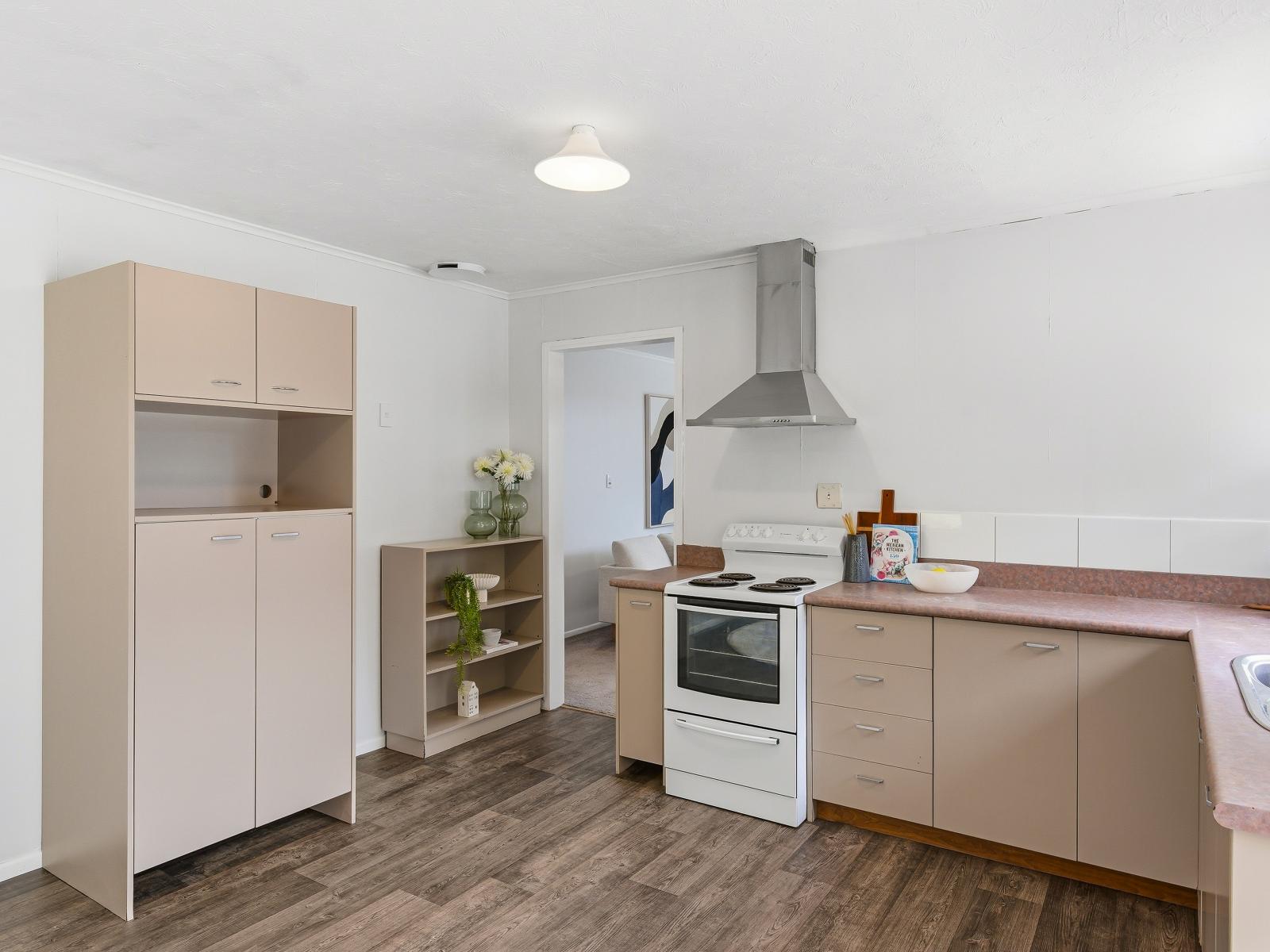 52 Ruahine Street, Paraparaumu