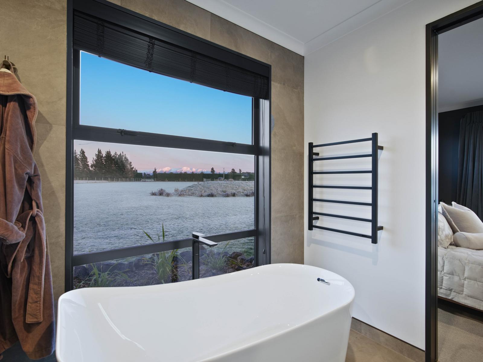 243 Burnt Hill Road, Oxford