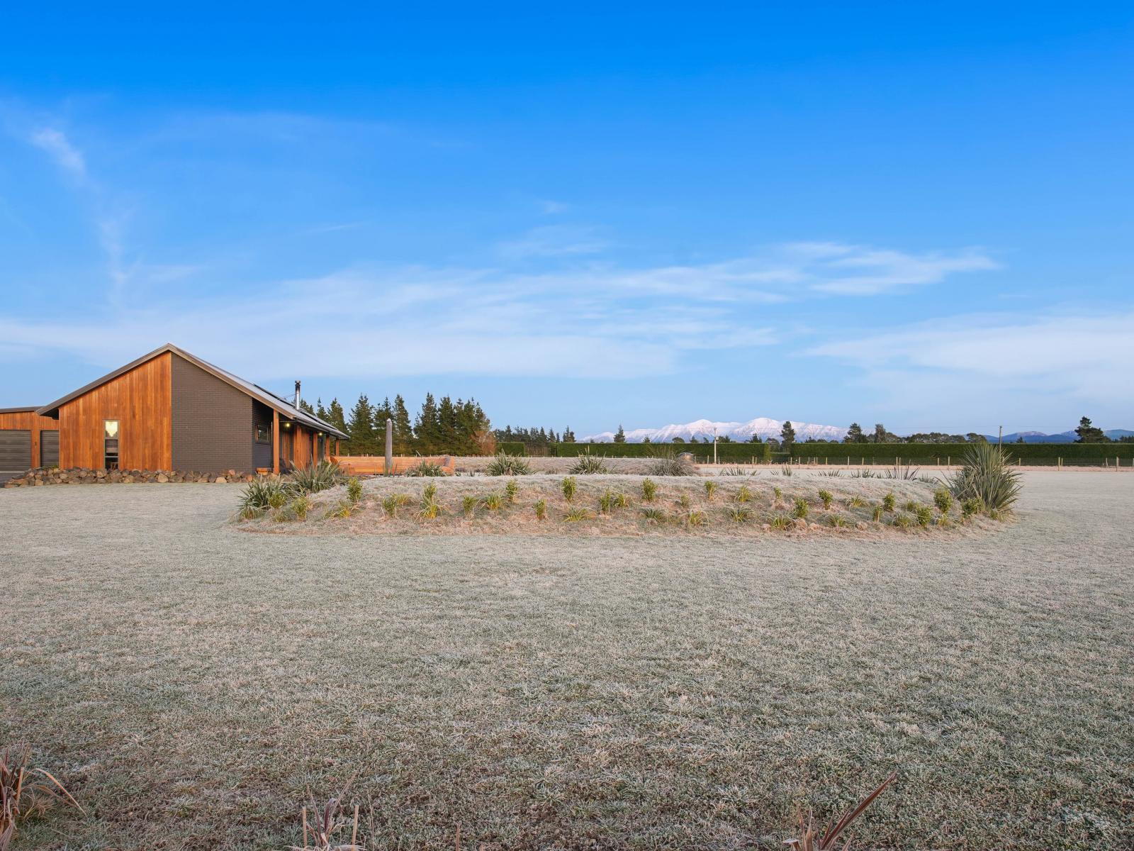 243 Burnt Hill Road, Oxford