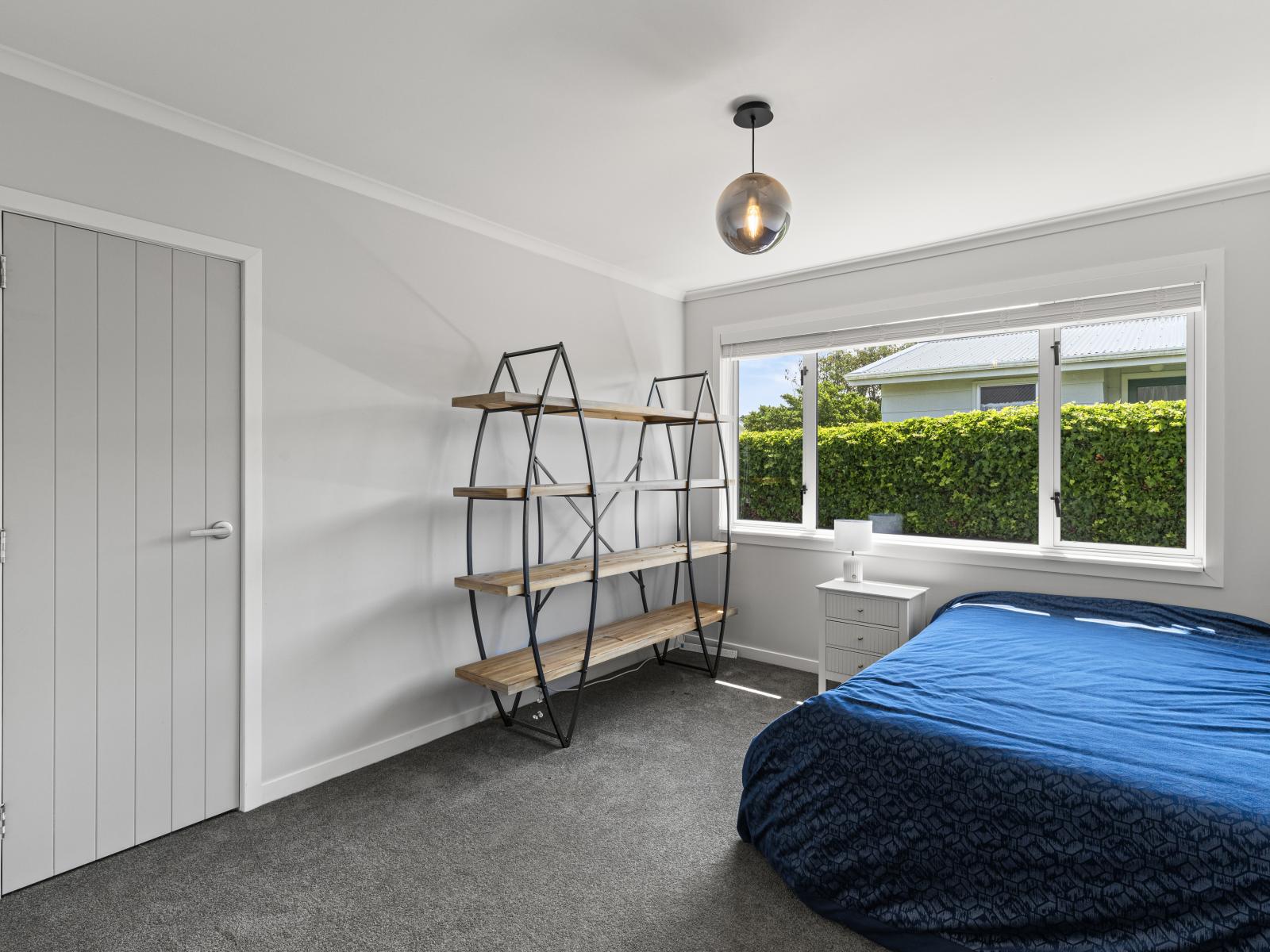 25 Lindsey Crescent, Springvale