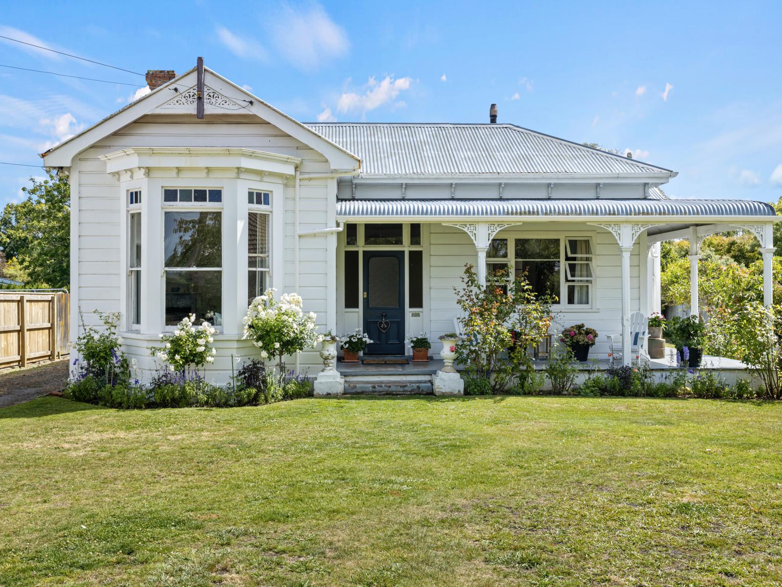 11B Peakes Road, St Johns Hill