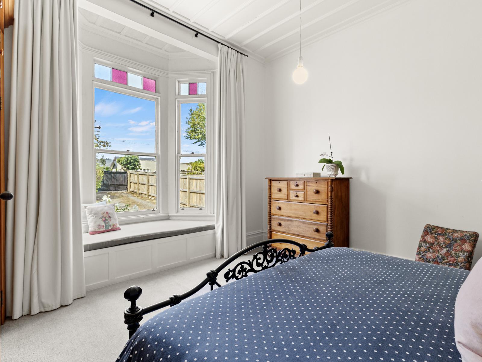 11B Peakes Road, St Johns Hill