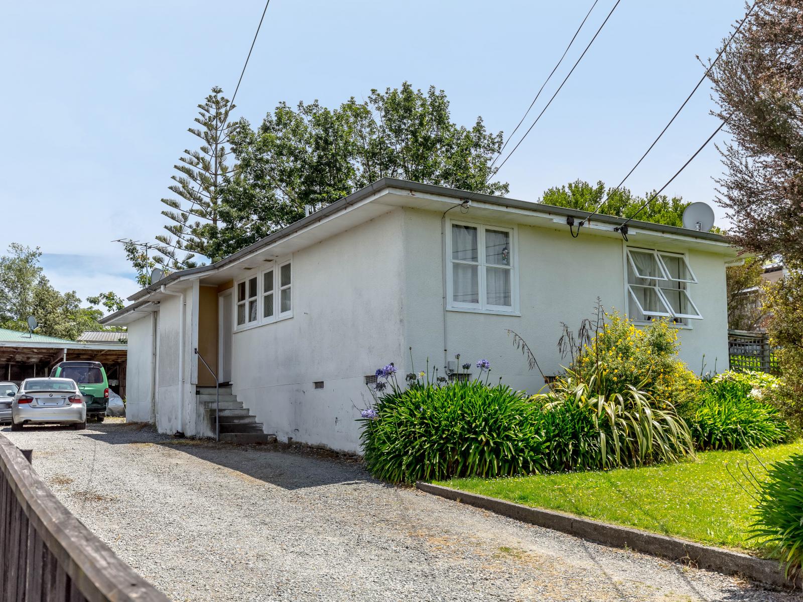 7 and 7a Puriri Crescent, Masterton