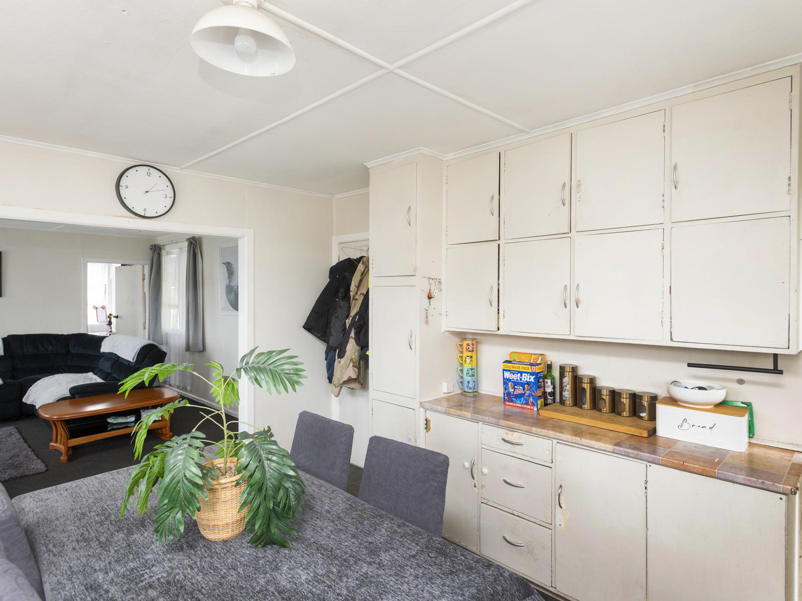 5 Cavendish Crescent, Outer Kaiti