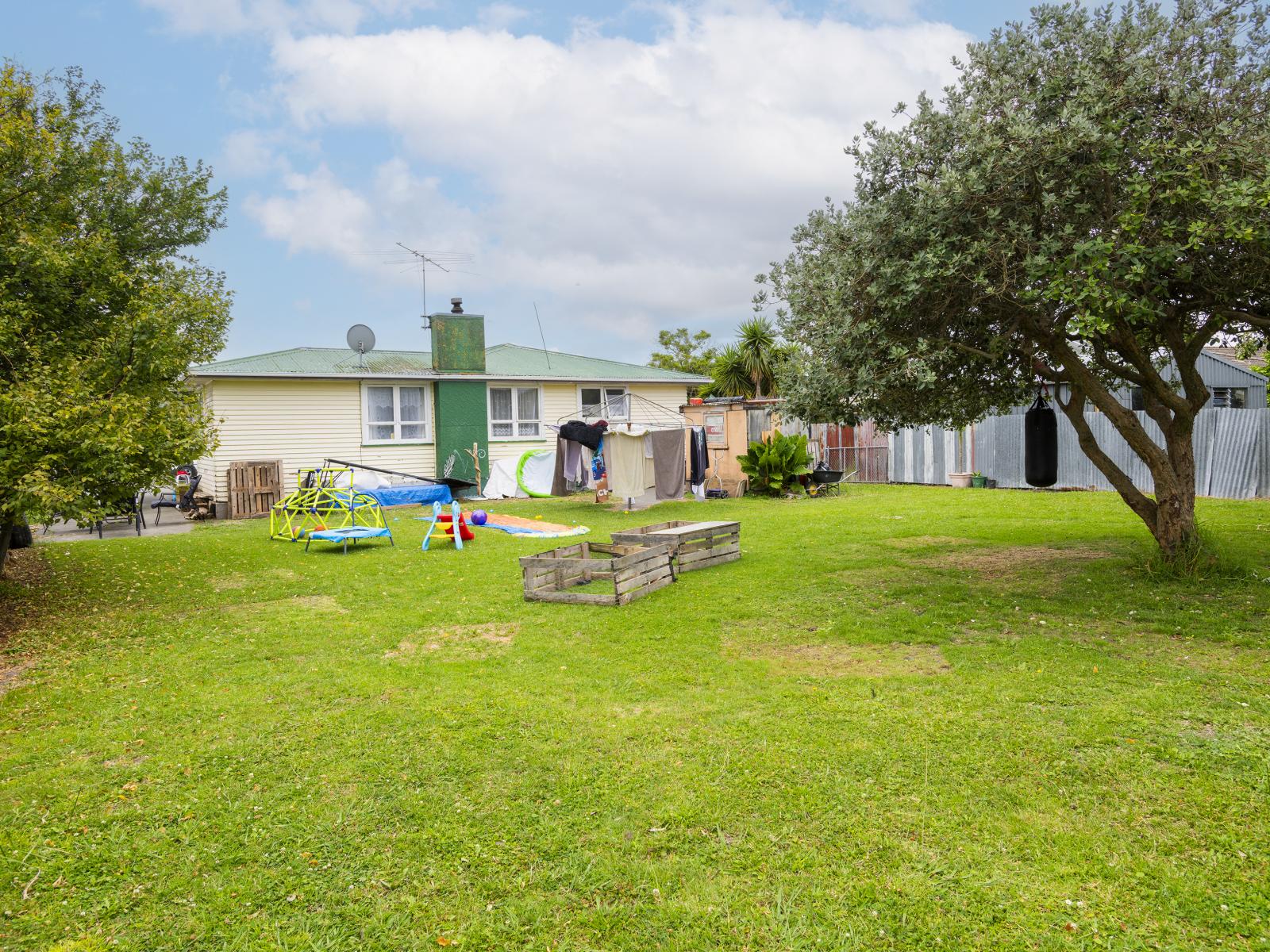 5 Cavendish Crescent, Outer Kaiti