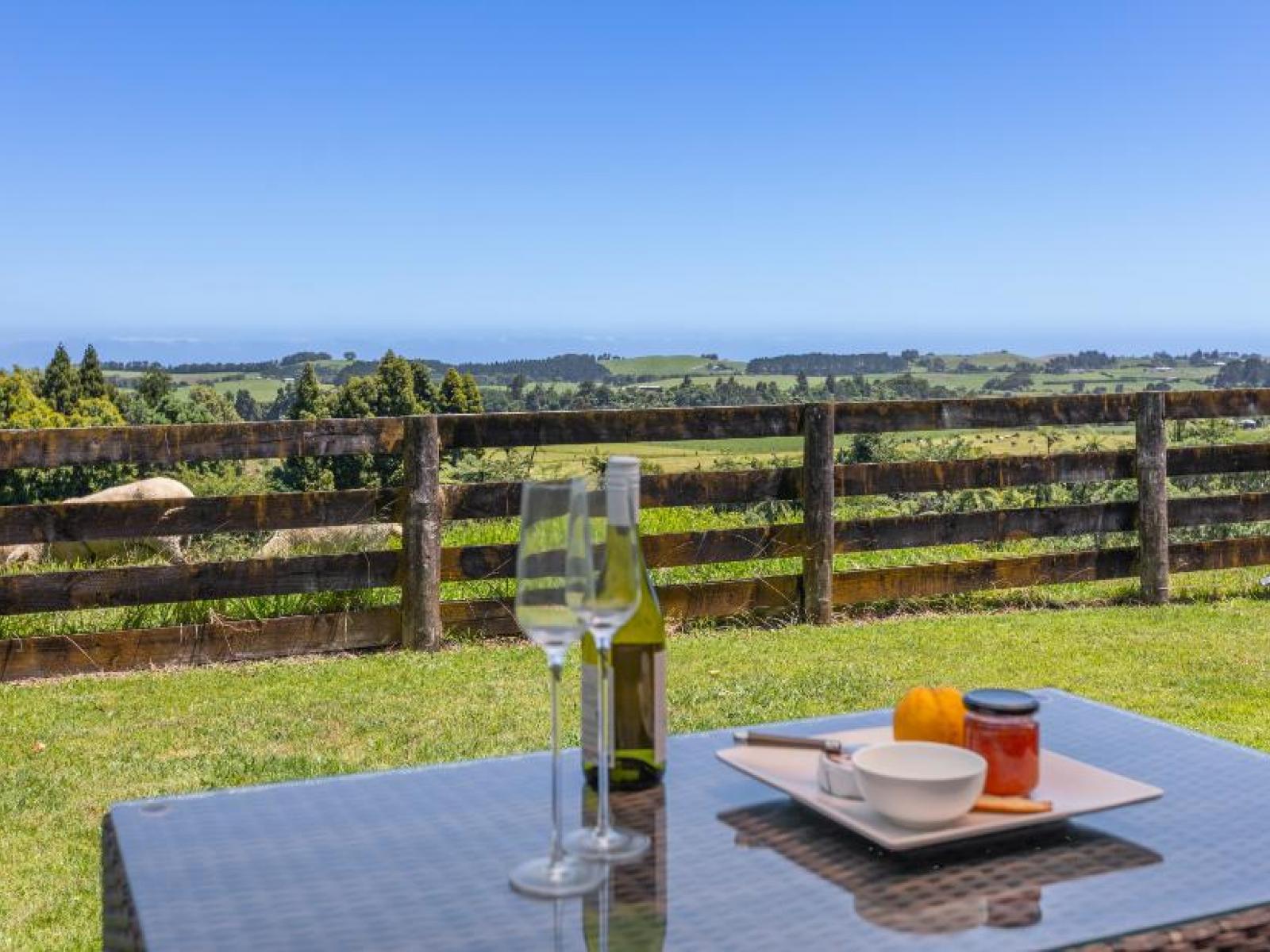 826 Mokau Road, Urenui