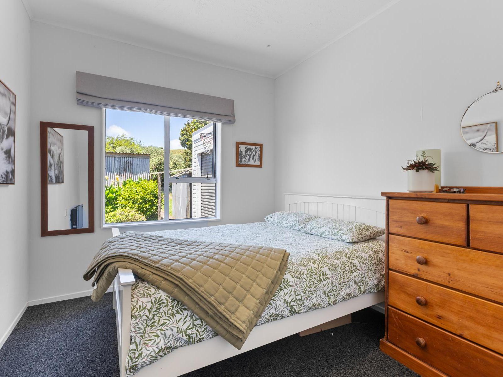 826 Mokau Road, Urenui