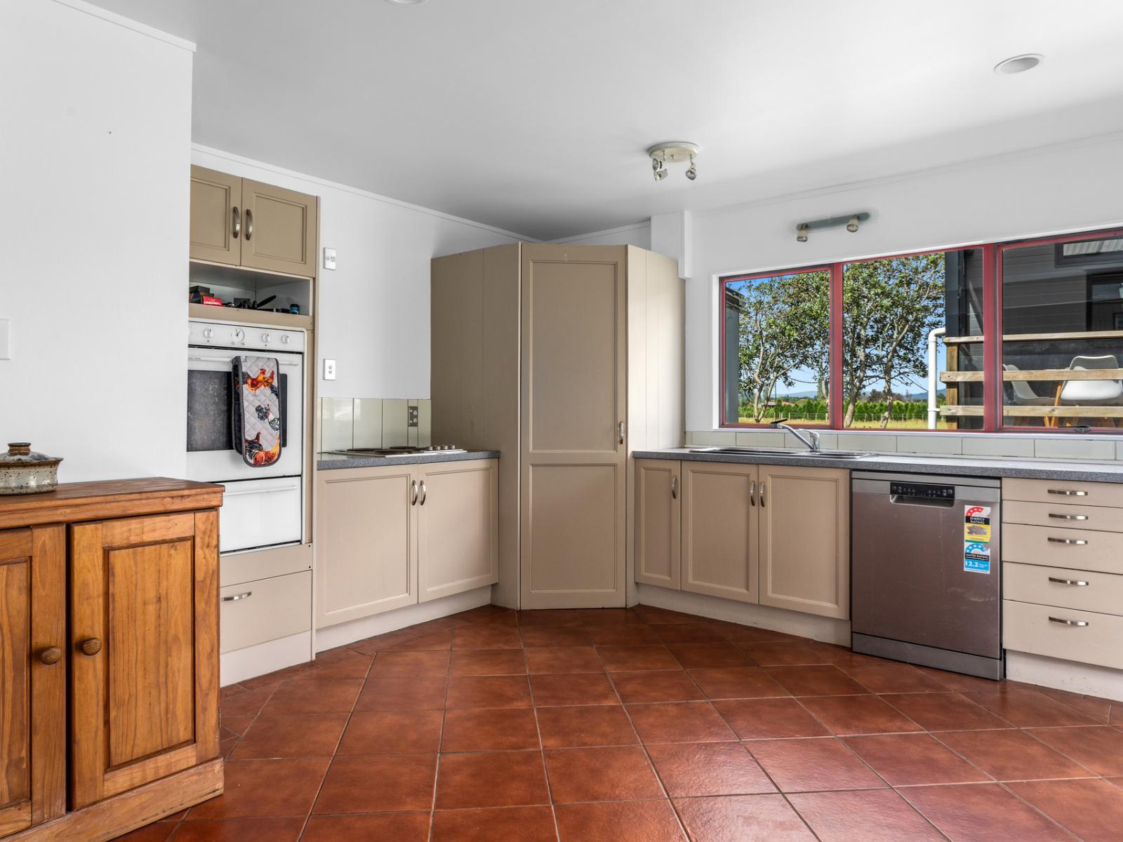 323B Hallett Road, Otakiri