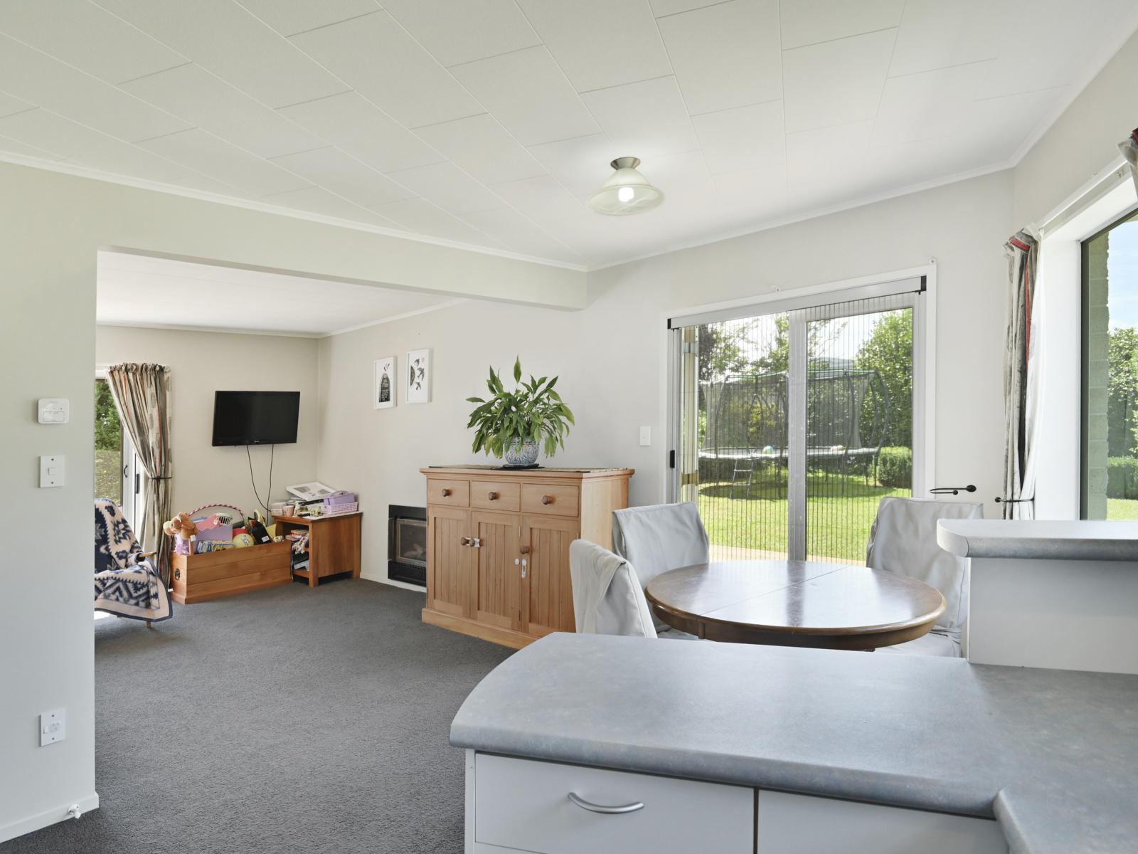 410 Hemi Street, Raureka