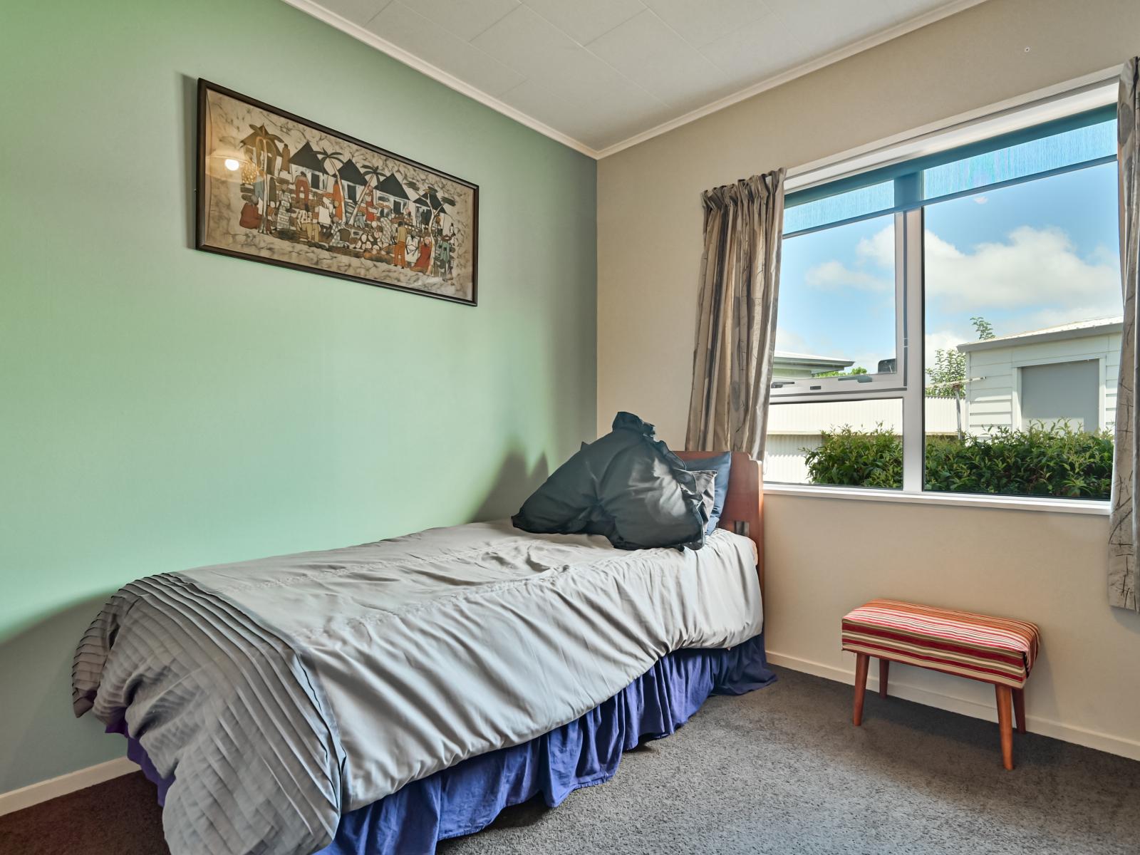 410 Hemi Street, Raureka