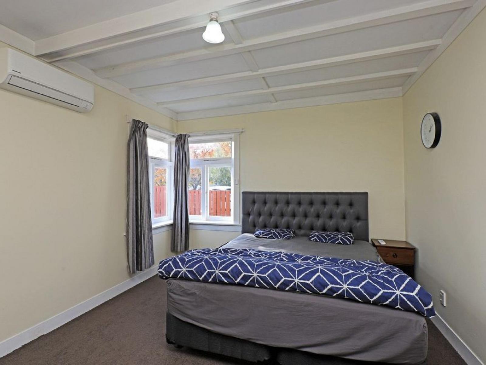 703 Grays Road, Mahora