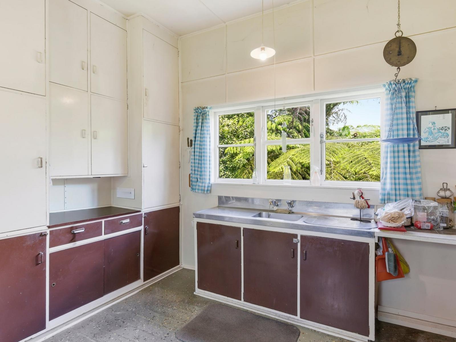 75 Liverpool Street, Levin