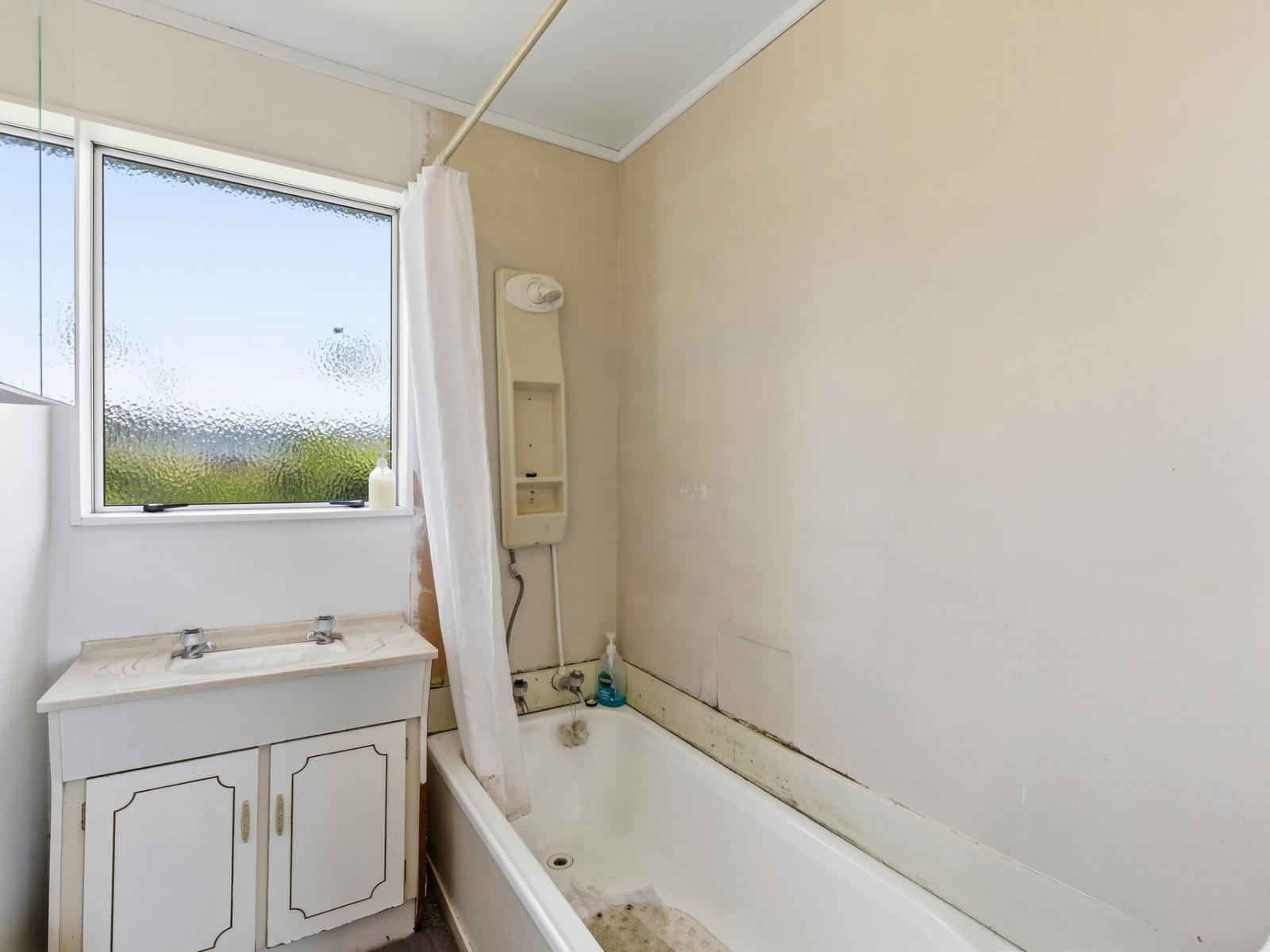 2 Cargill Street, Levin