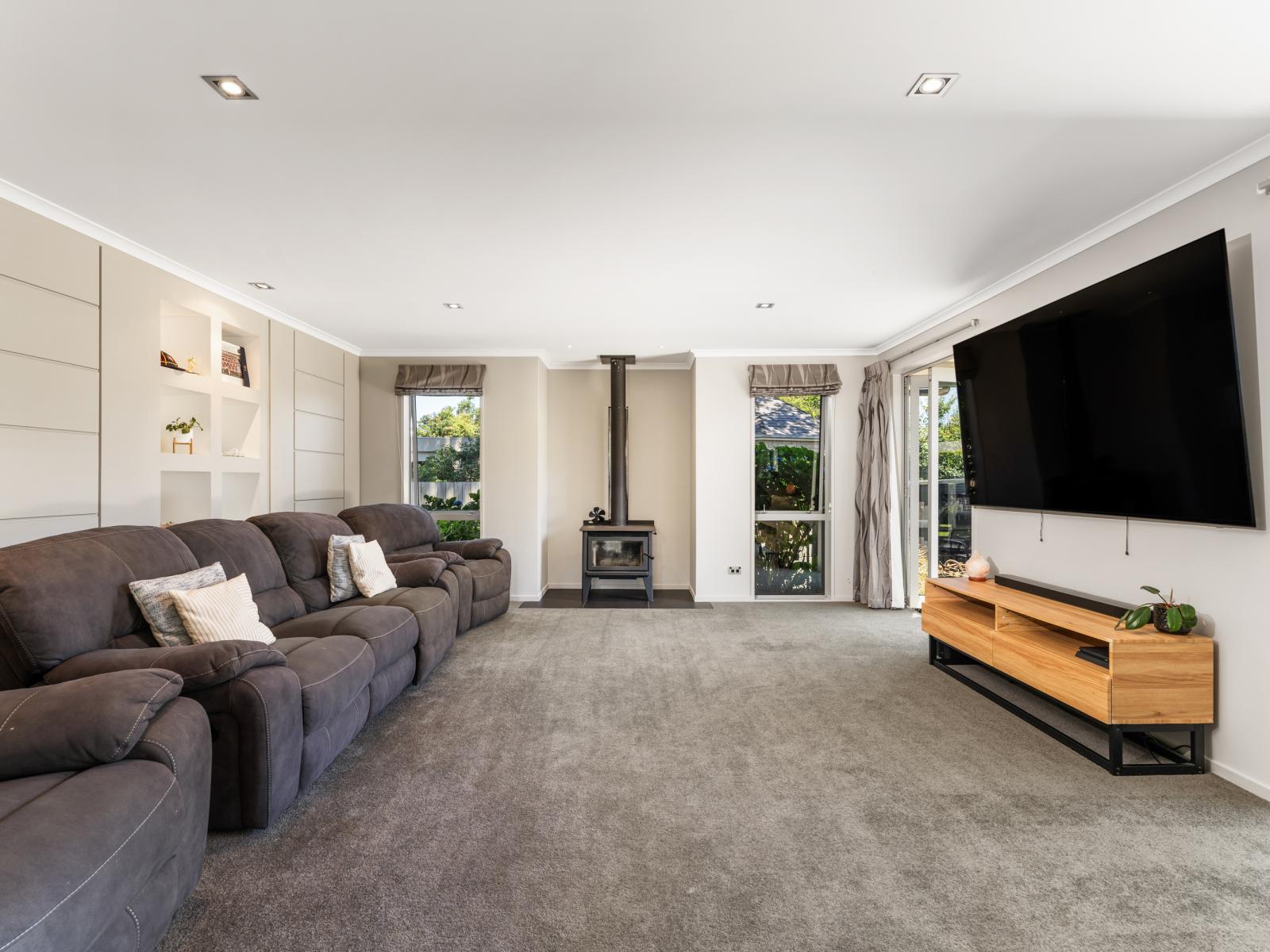 15 Mountfort Street, Outram