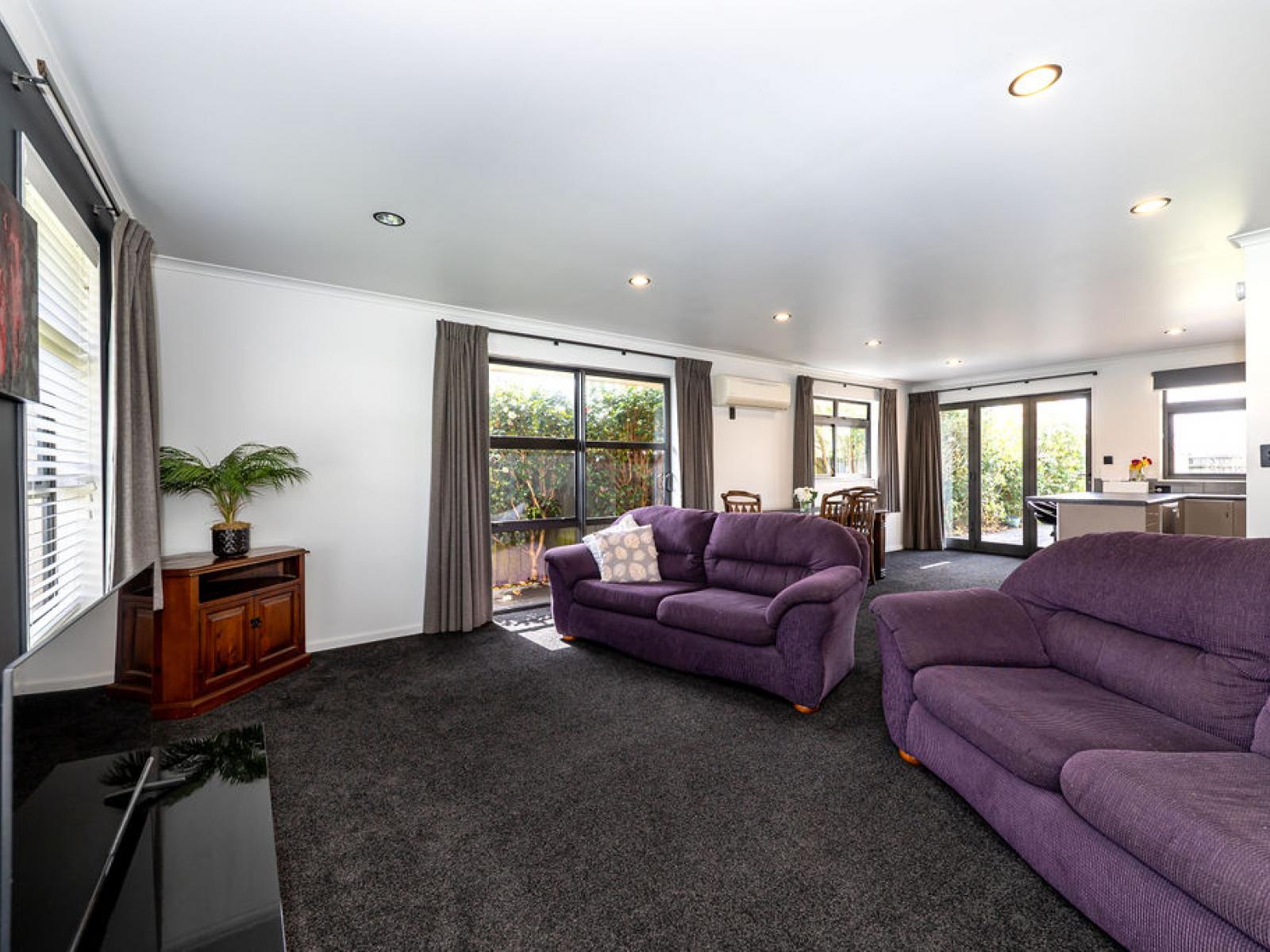 103 Peel Street, Westport