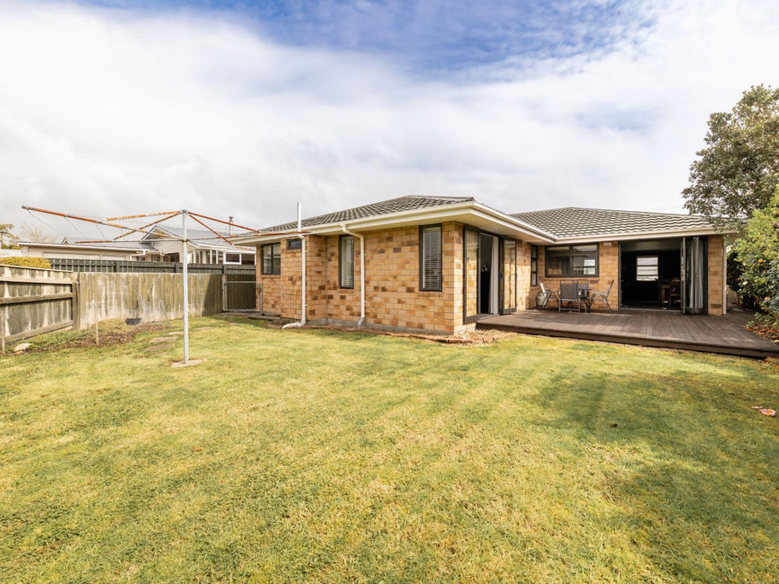 103 Peel Street, Westport