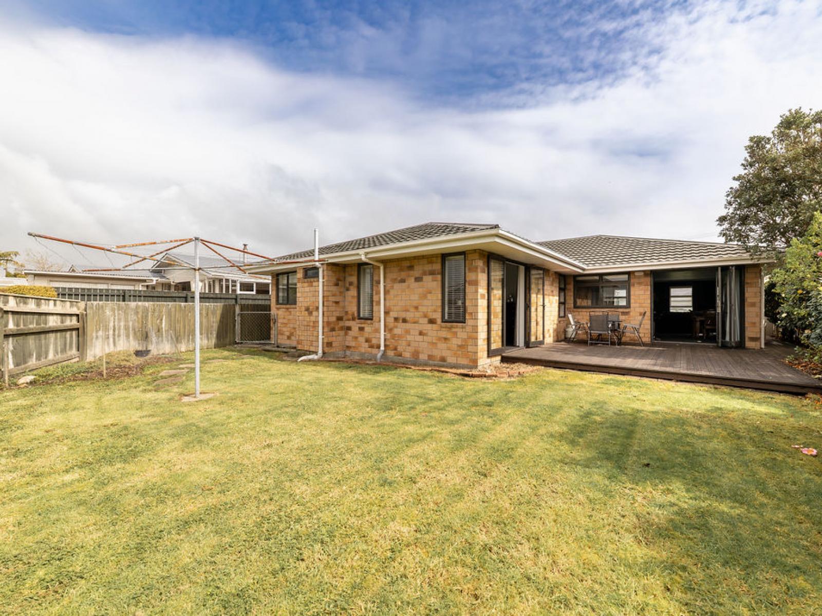 103 Peel Street, Westport