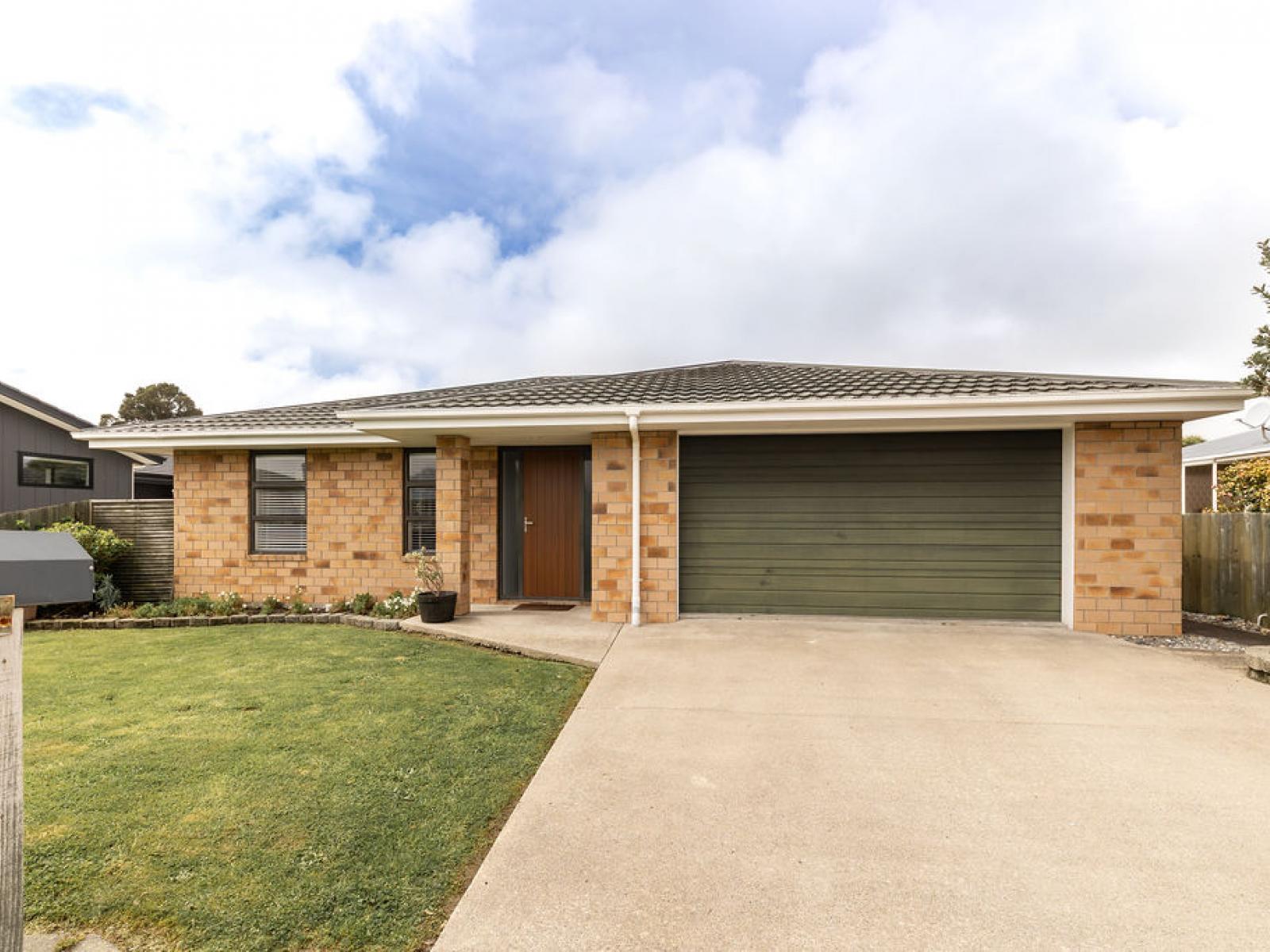 103 Peel Street, Westport